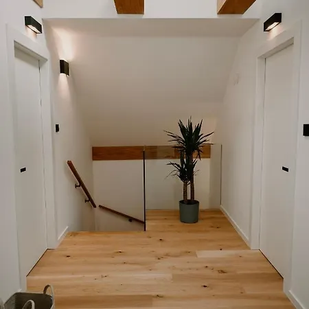 Mason - Luxusni S Privatni Virivkou * Jakubovice