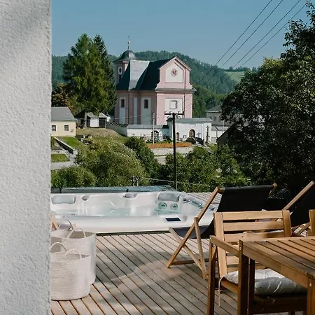Mason - Luxusni S Privatni Virivkou Jakubovice